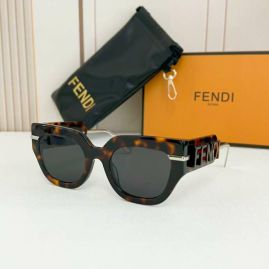 Picture of Fendi Sunglasses _SKUfw51887588fw